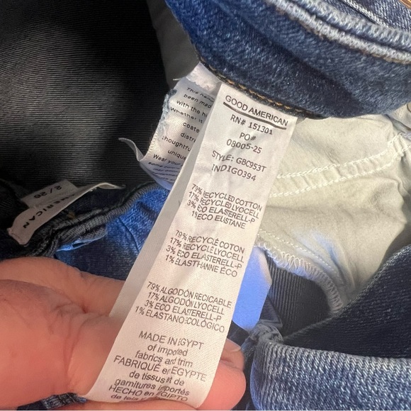 🆕 Good American Good Boy High-Rise Cropped Straight Jeans SZ 2/26 - Picture 6 of 8